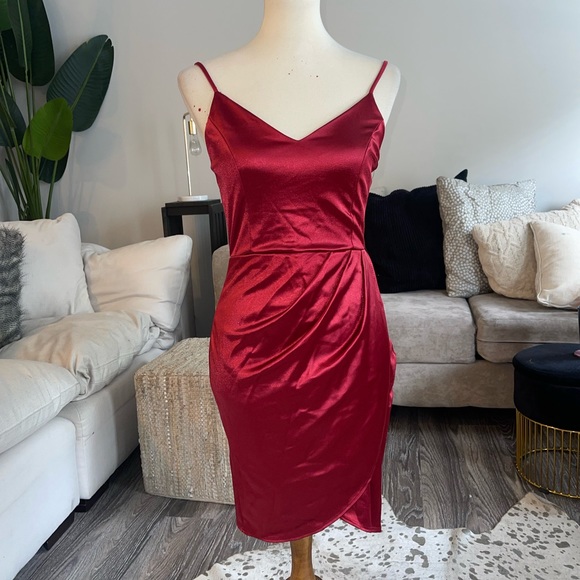 Lulus Dresses & Skirts - Red satin mini dress